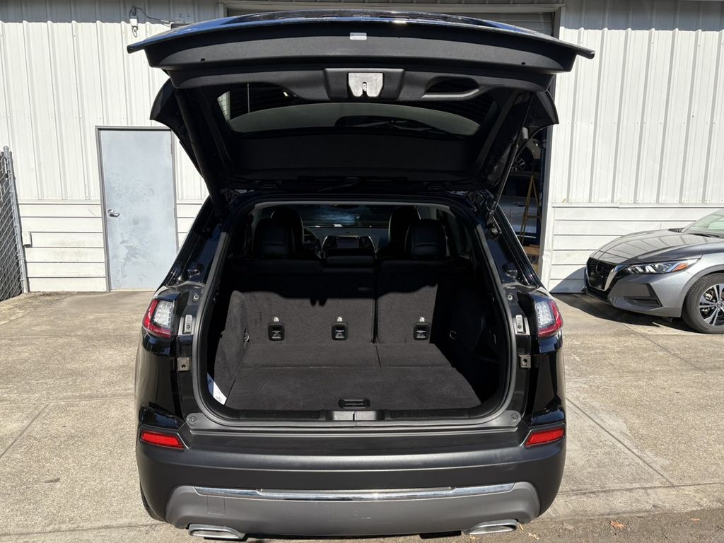 2022 Jeep Cherokee Limited photo 8