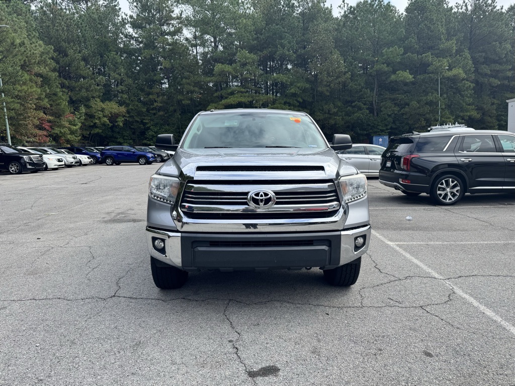 2016 Toyota Tundra SR5 photo 2