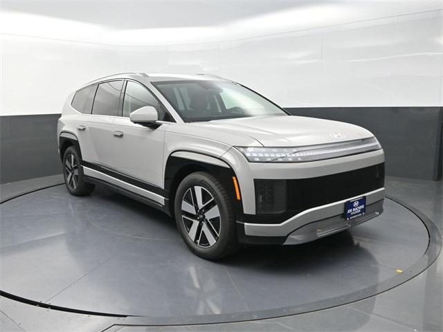 2026 Hyundai Ioniq SEL photo 2