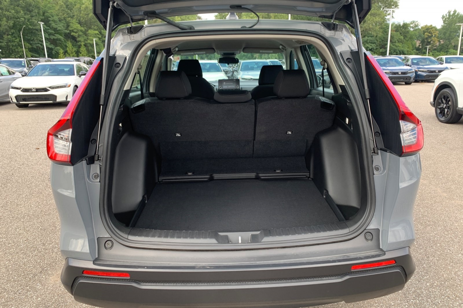 2024 Honda CR-V LX photo 19