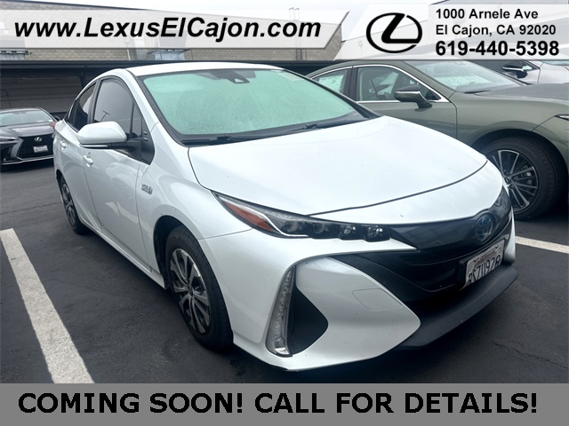 2021 Toyota Prius Prime XLE photo 2