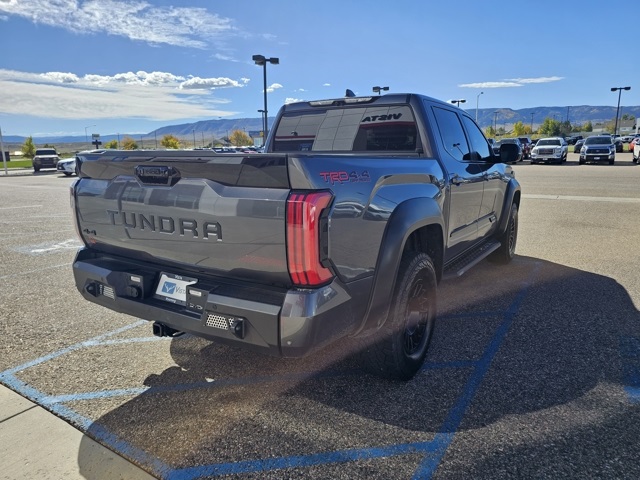 2024 Toyota Tundra Platinum photo 3