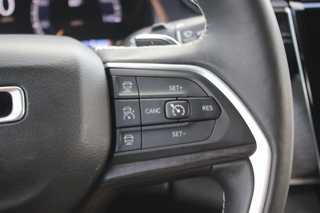 2021 Jeep Grand Cherokee Limited photo 13