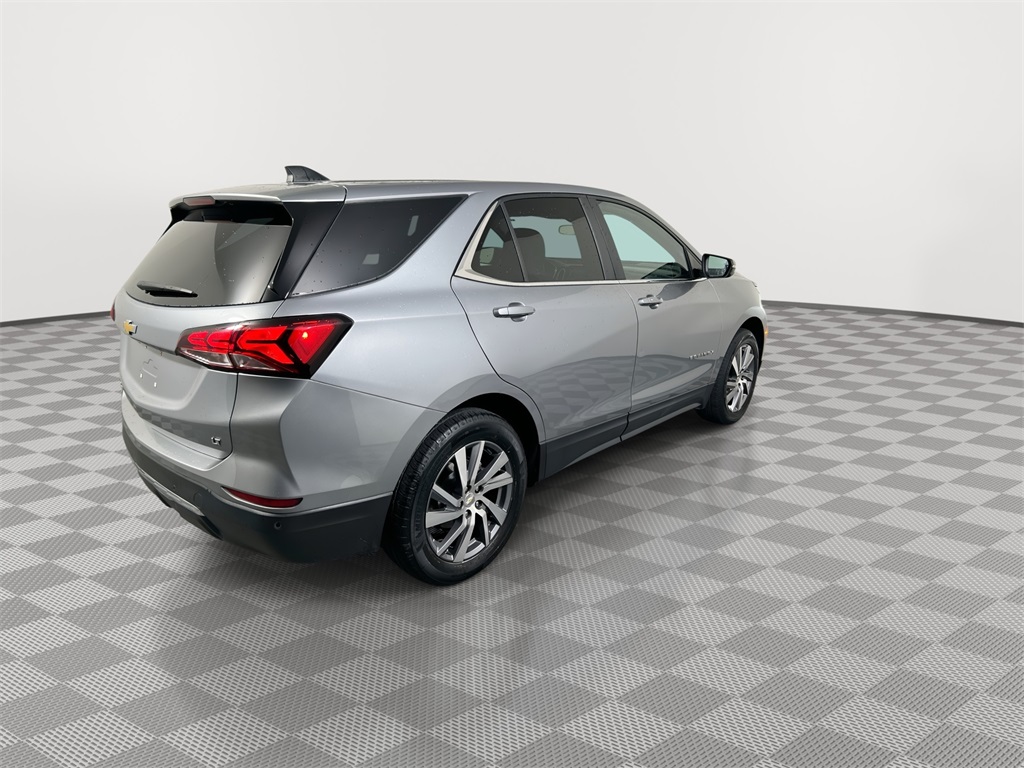 2024 Chevrolet Equinox LT photo 8