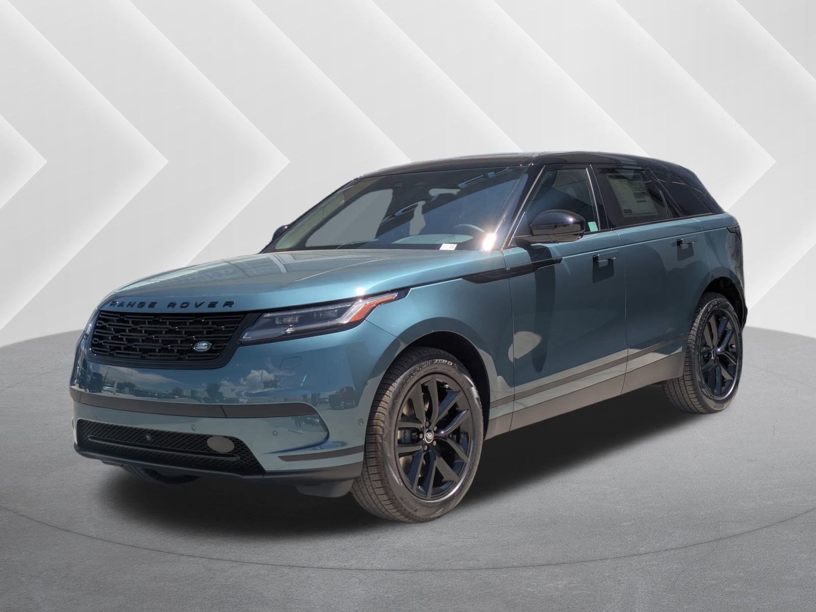 2026 Land Rover Range Rover Velar S's photo