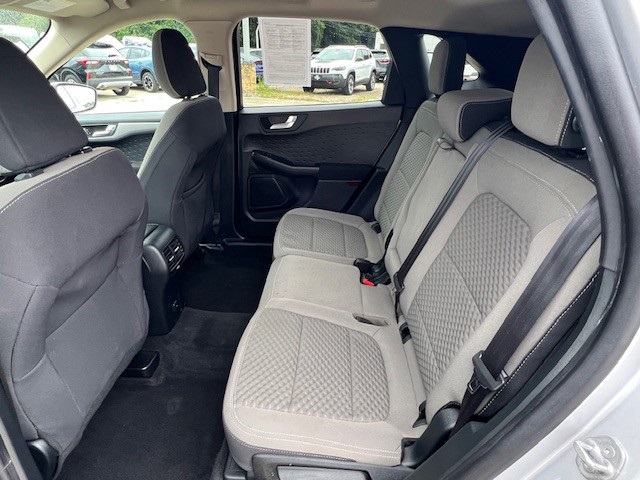 2020 Ford Escape SE photo 13