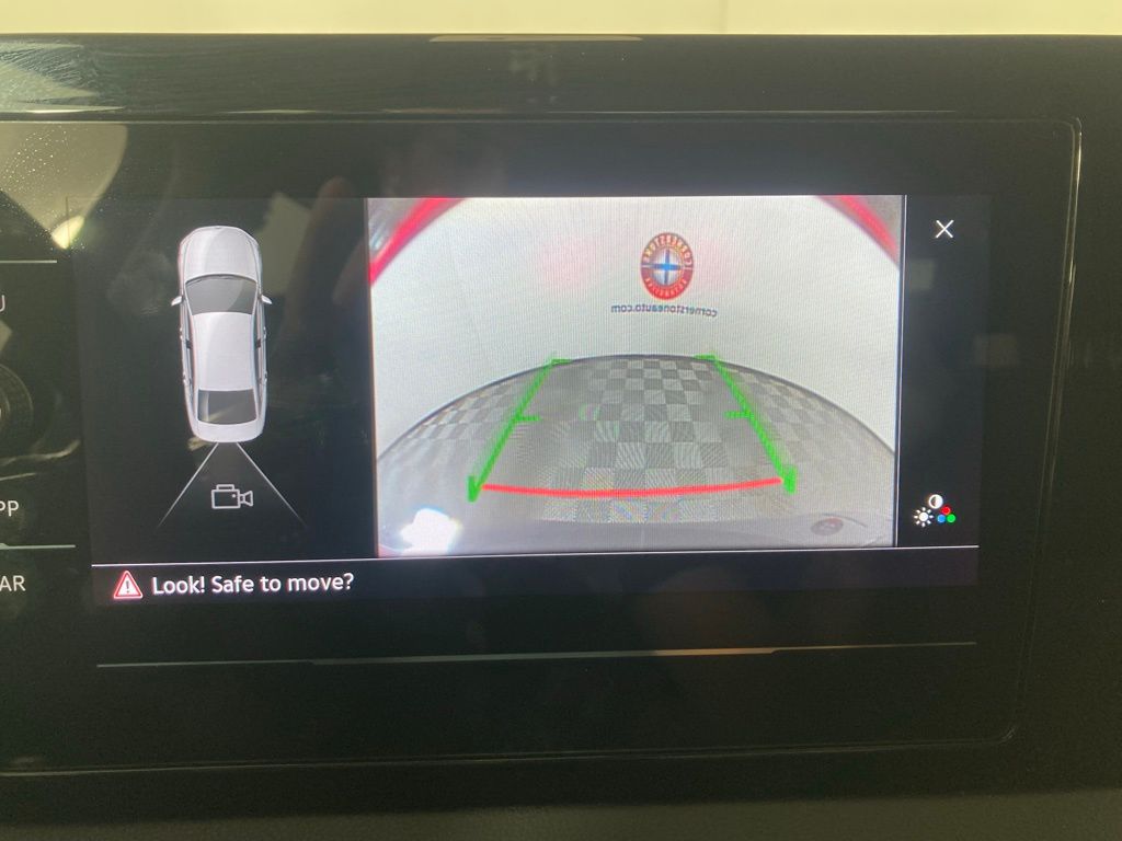 2025 Volkswagen Jetta 1.5T S photo 4