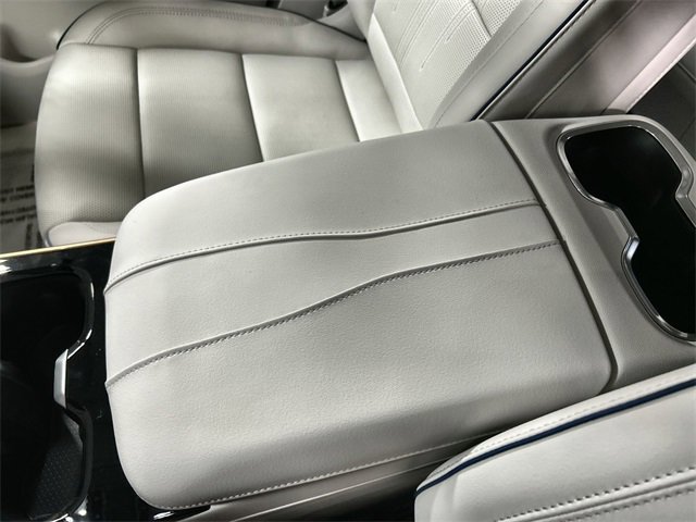 2026 Buick Enclave Avenir photo 22