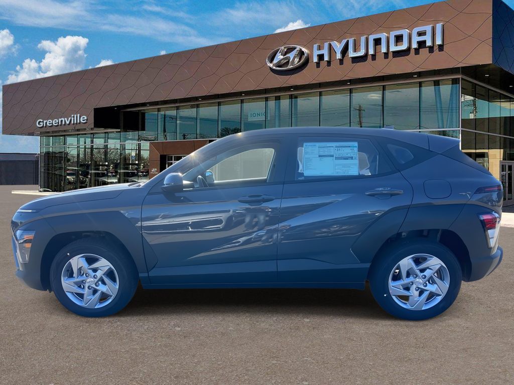 2026 Hyundai Kona SE photo 3