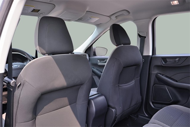 2022 Ford Escape SE photo 7