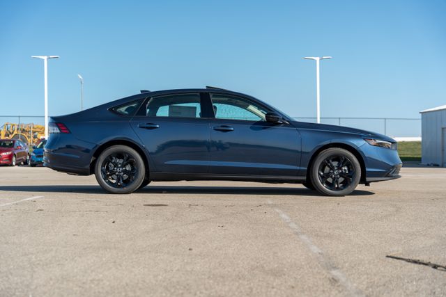 2025 Honda Accord SE photo 8