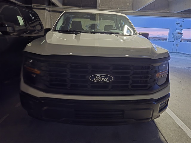 2025 Ford F-150 XL photo 3