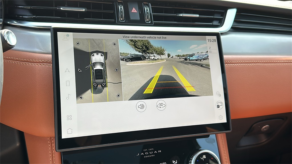 2026 Jaguar F-PACE P250 R-Dynamic S photo 18