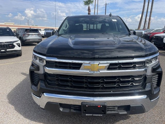 2026 Chevrolet Silverado 1500 LT photo 2