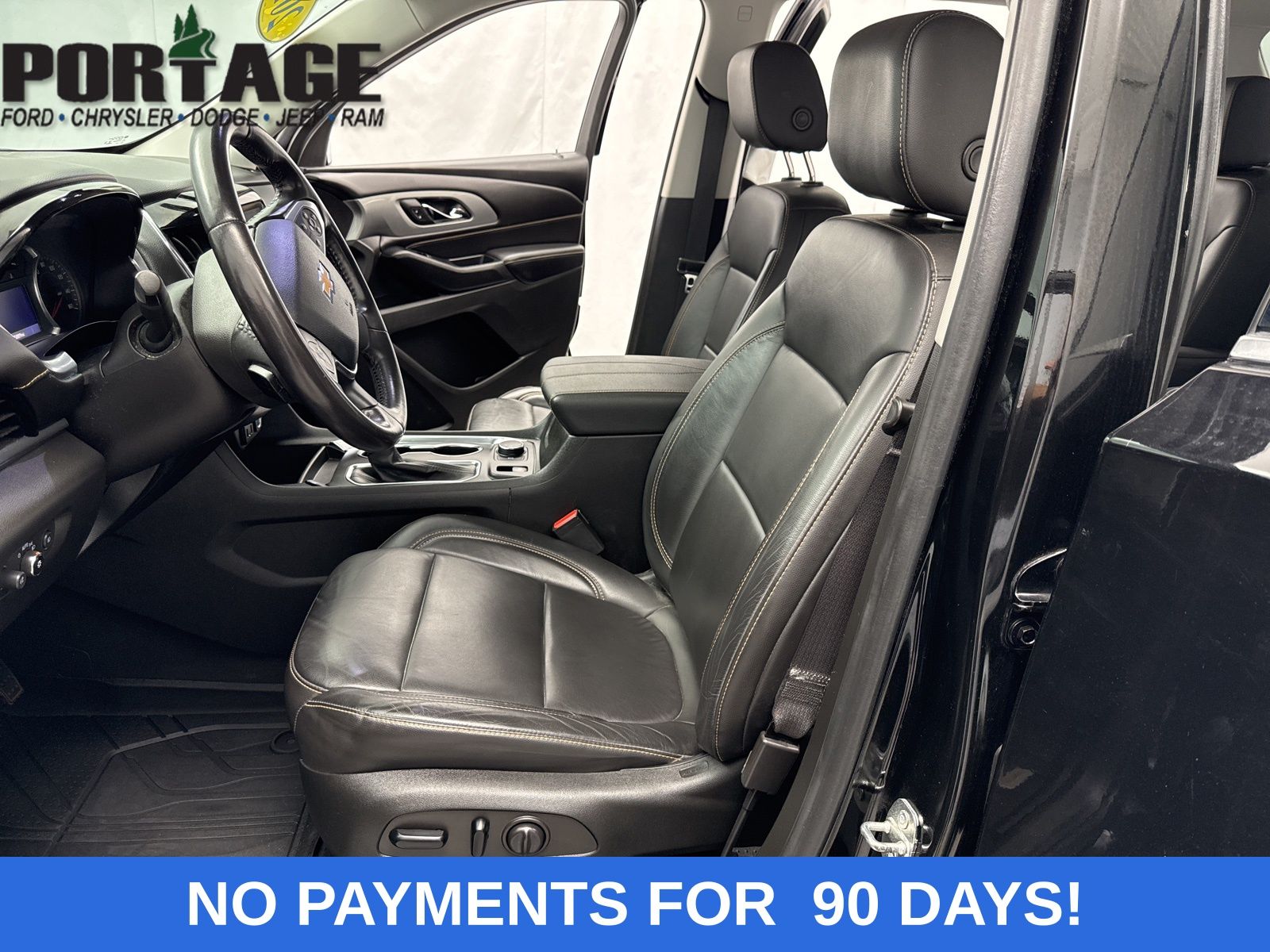 2021 Chevrolet Traverse Leather photo 6