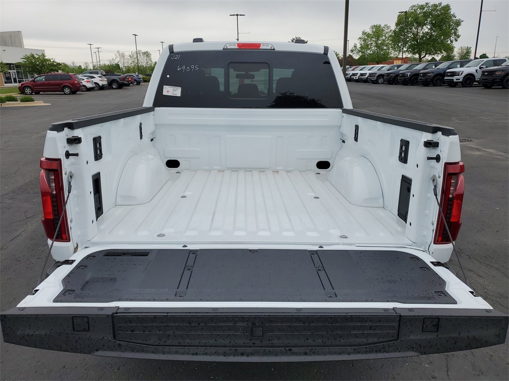 2025 Ford F-150 XLT photo 27