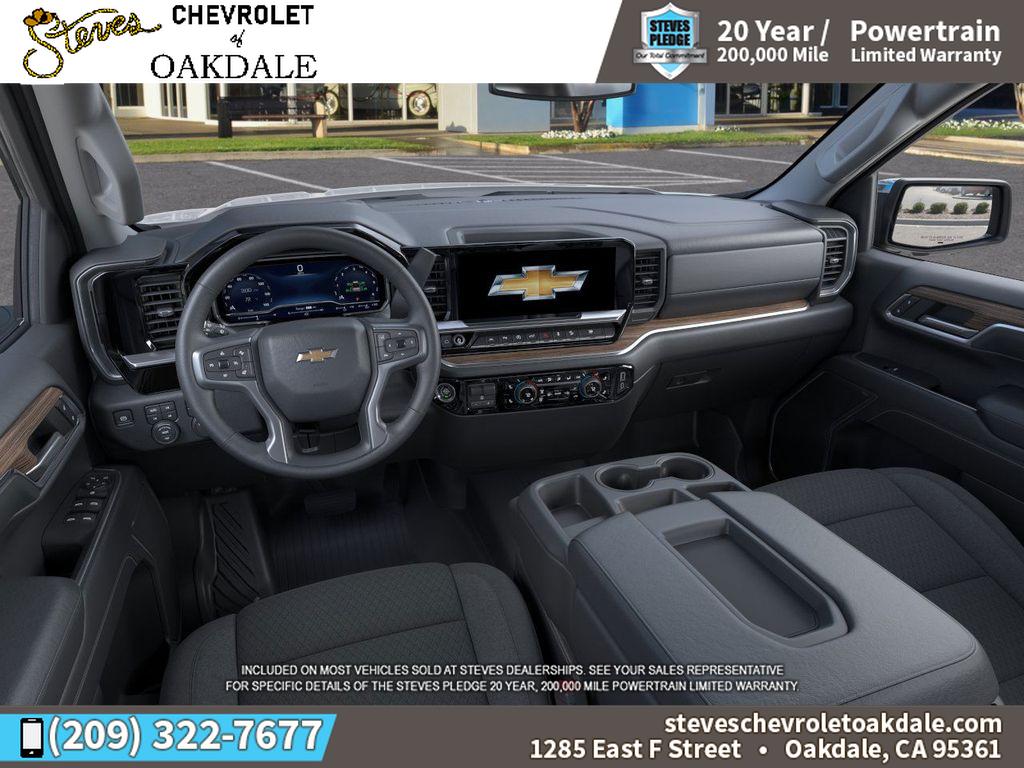 2025 Chevrolet Silverado 1500 LT photo 14