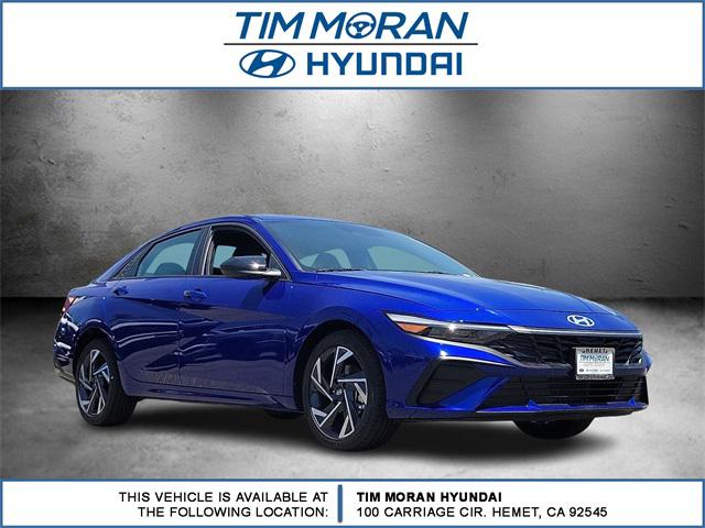 2025 Hyundai Elantra SEL Sport photo 2