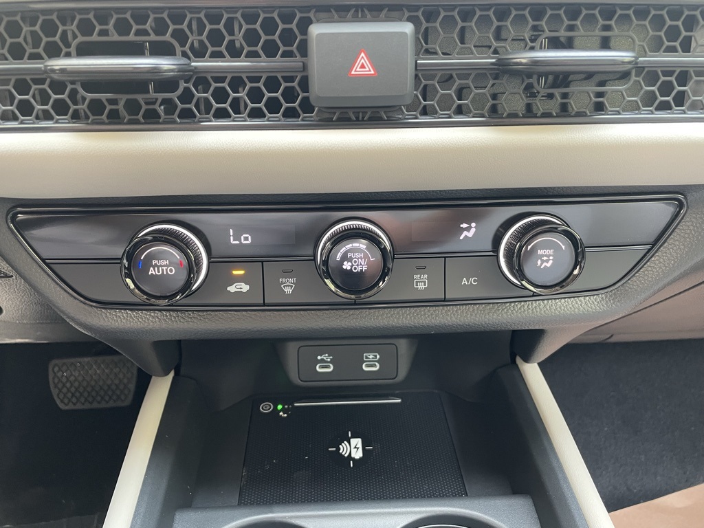 2026 Honda HR-V LX photo 14