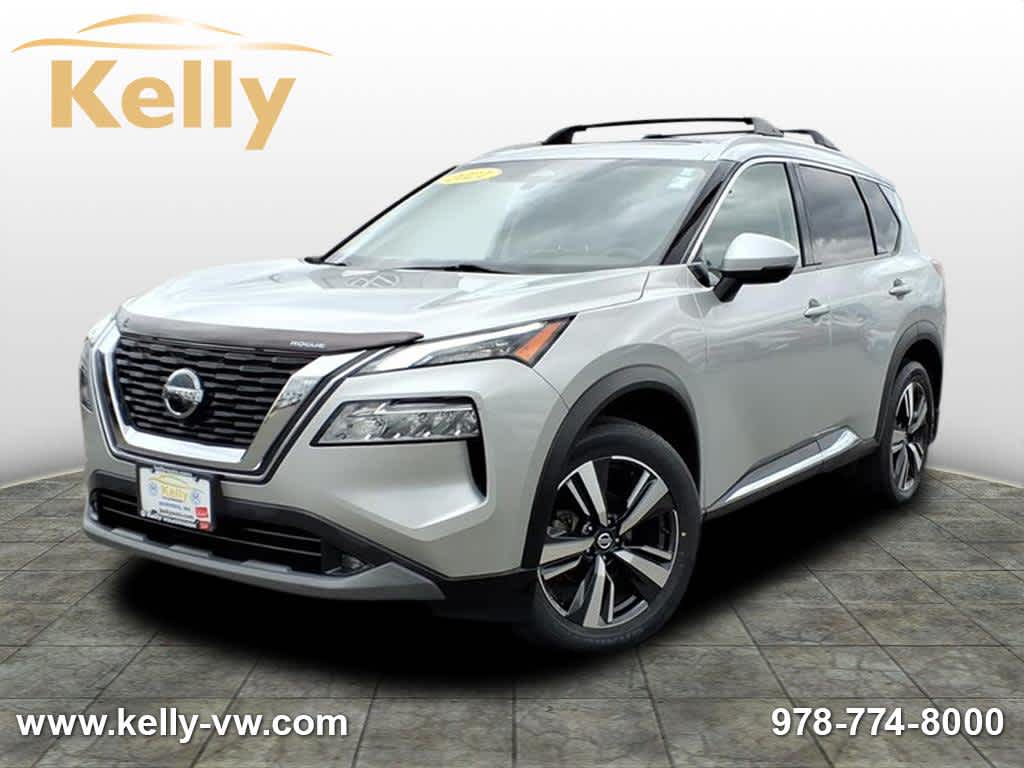 2021 Nissan Rogue SL's photo