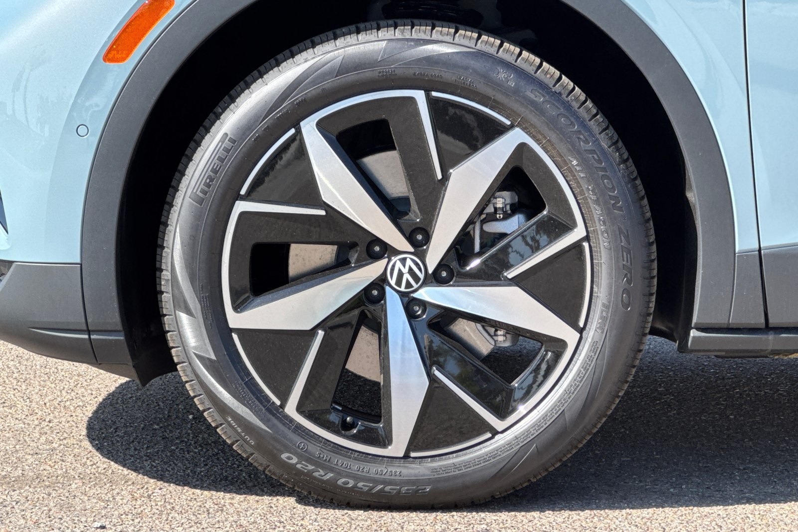 2025 Volkswagen ID.4 Pro S photo 24