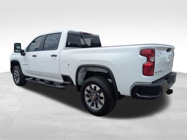 2025 Chevrolet Silverado 2500HD Custom photo 5
