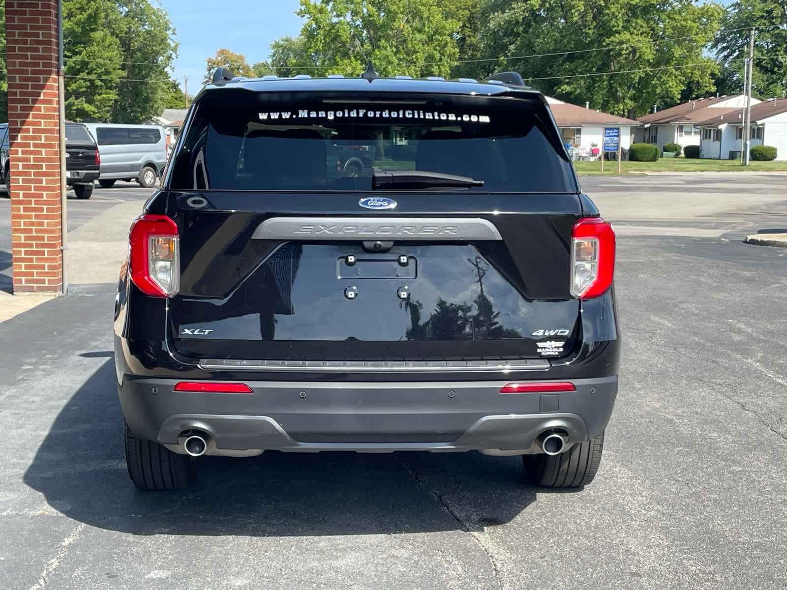 2023 Ford Explorer XLT photo 4