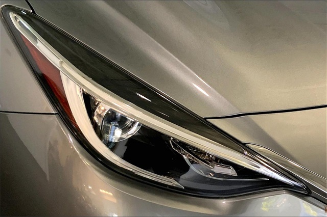 2018 Infiniti QX30 Premium photo 27