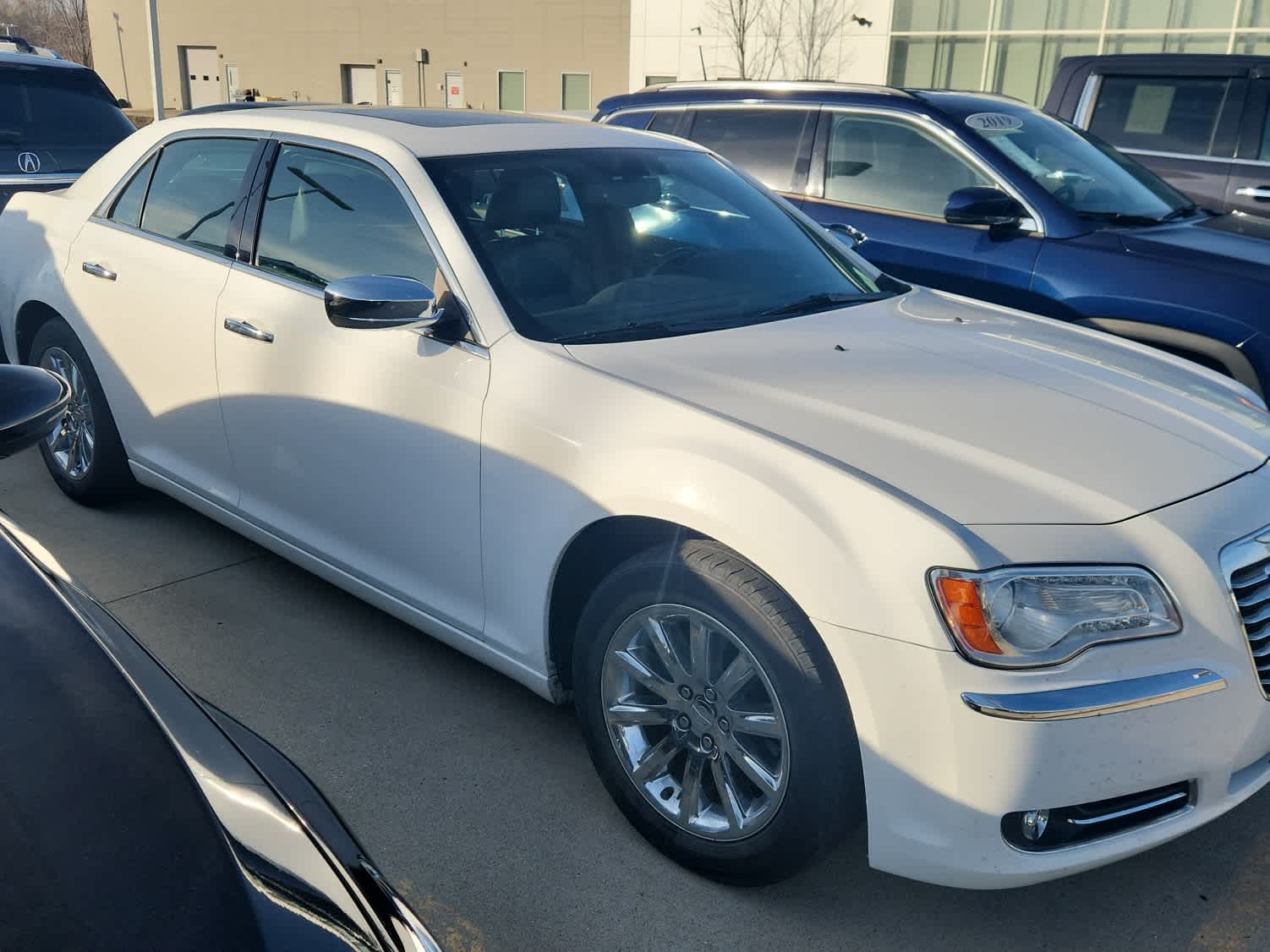 2011 Chrysler 300 Limited photo 2