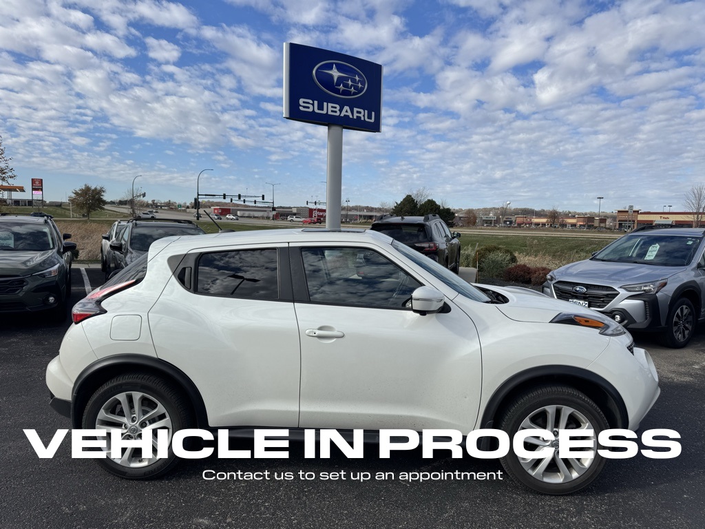 Used 2015 Nissan JUKE SV with VIN JN8AF5MV0FT552521 for sale in Rochester, Minnesota