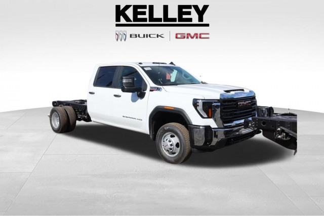 2025 GMC Sierra 3500 Chassis Cab
