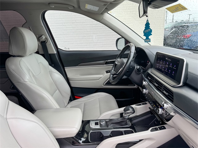 2022 Kia Telluride S photo 22