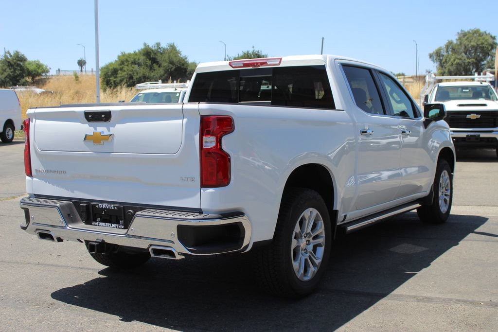2025 Chevrolet Silverado 1500 LTZ photo 6
