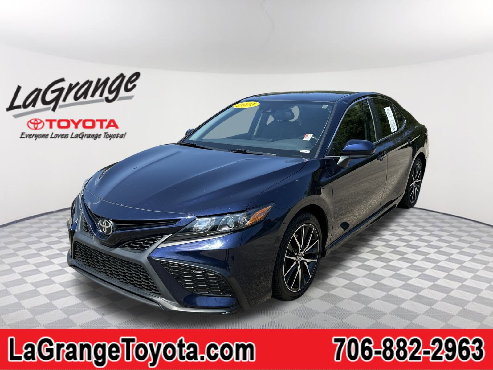 2021 Toyota Camry SE