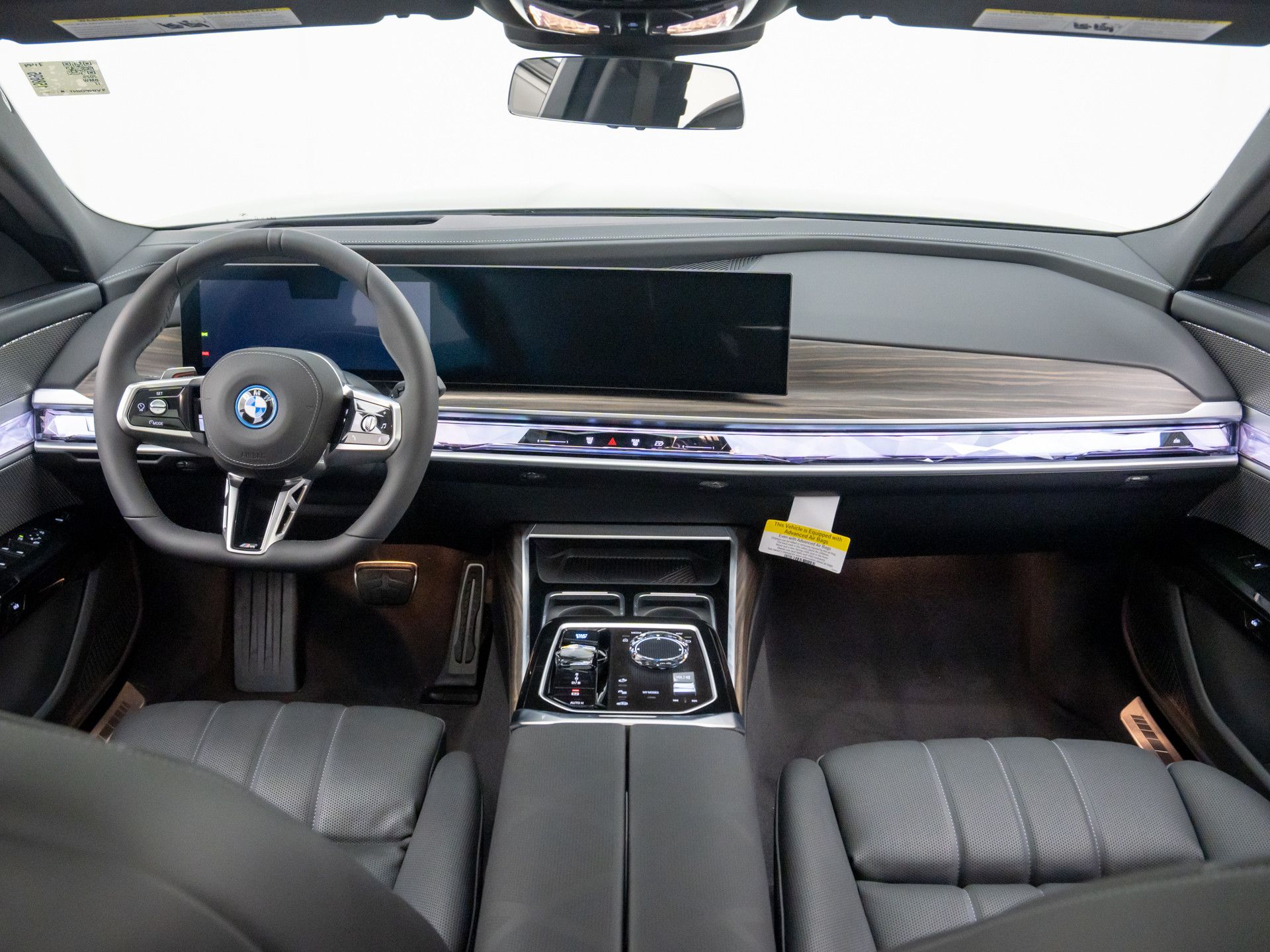New 2025 Black Sapphire Metallic BMW xDrive60 image 10