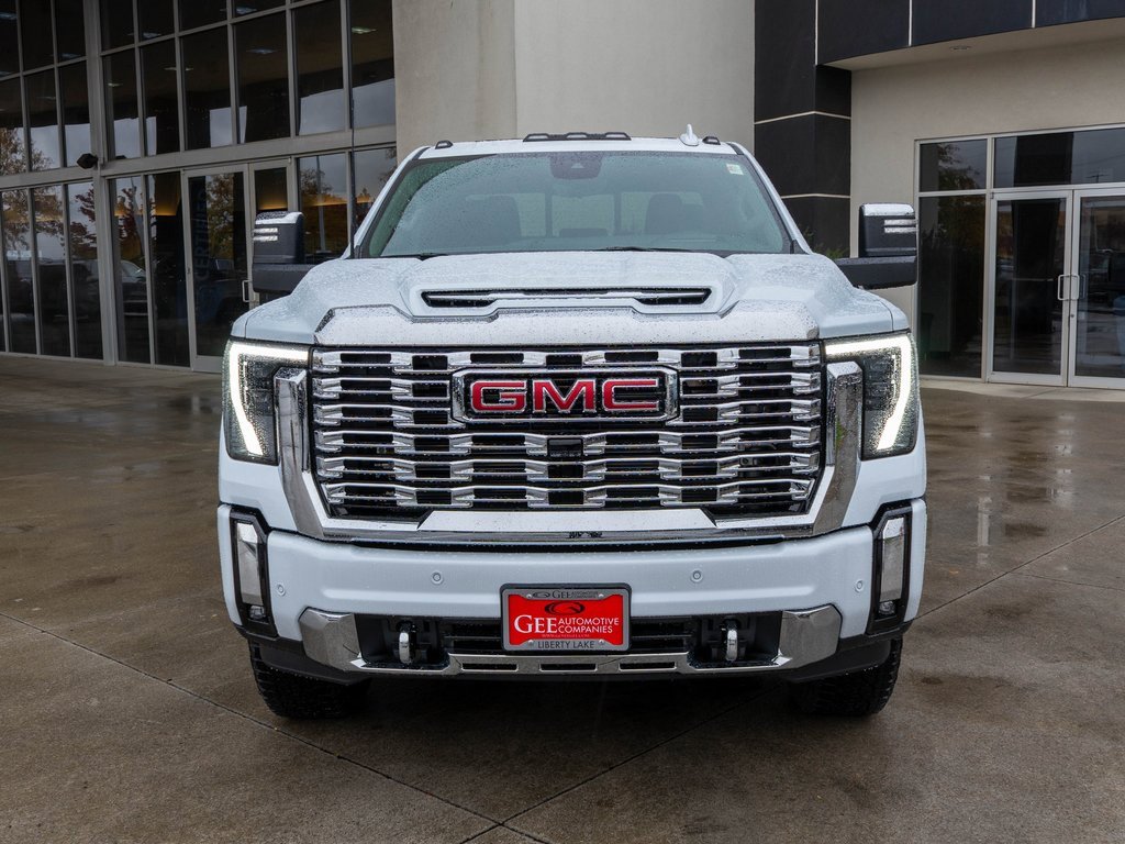 2026 Gmc Sierra 2500 HD Denali photo 2