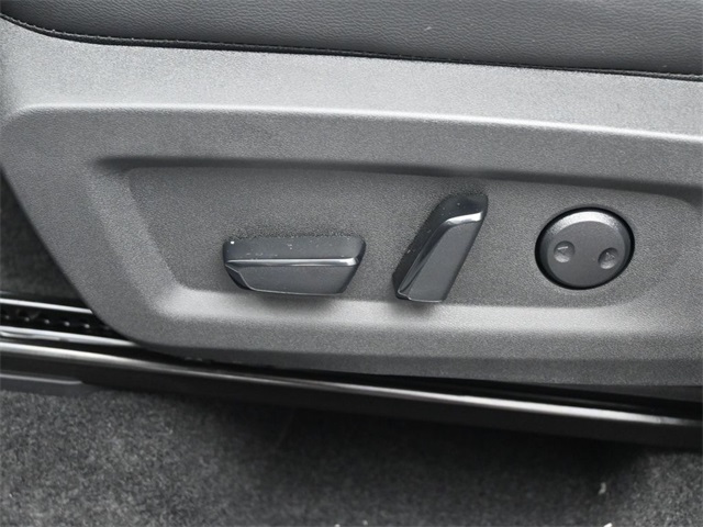 2025 Nissan Murano SL photo 19