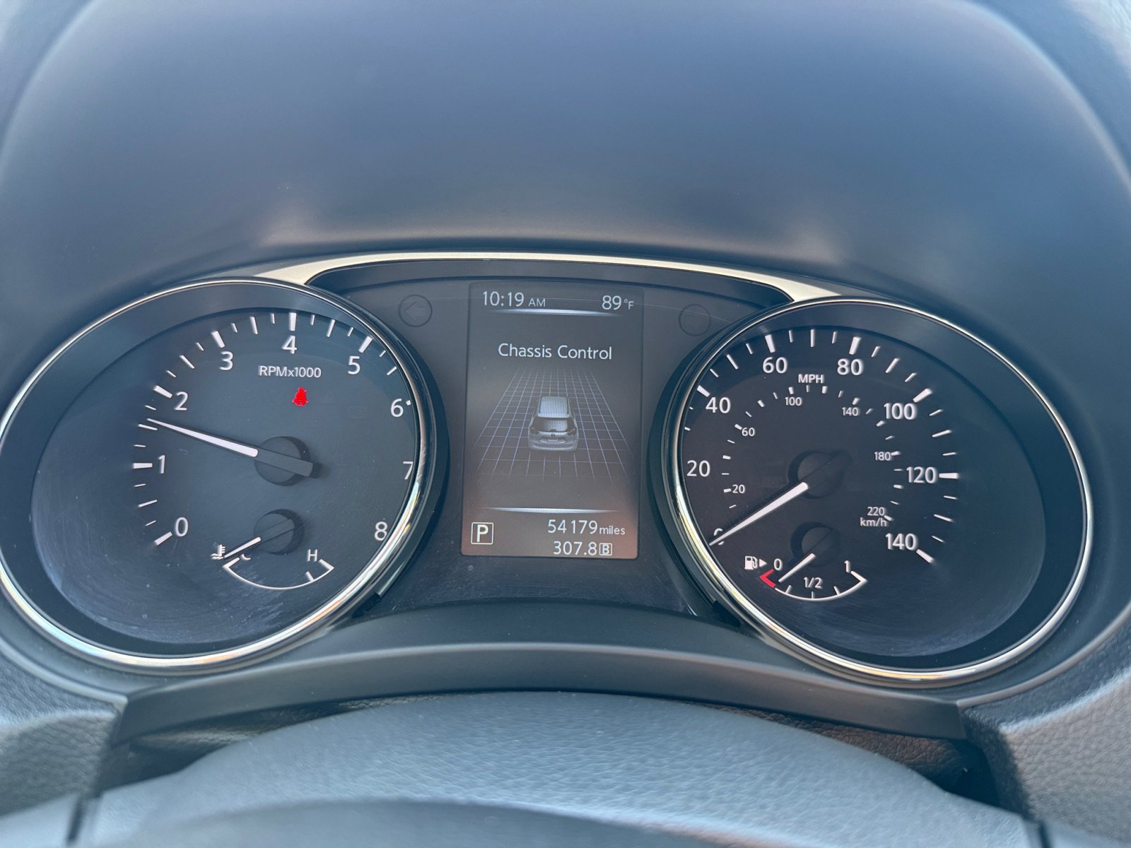 2015 Nissan Rogue SV photo 11