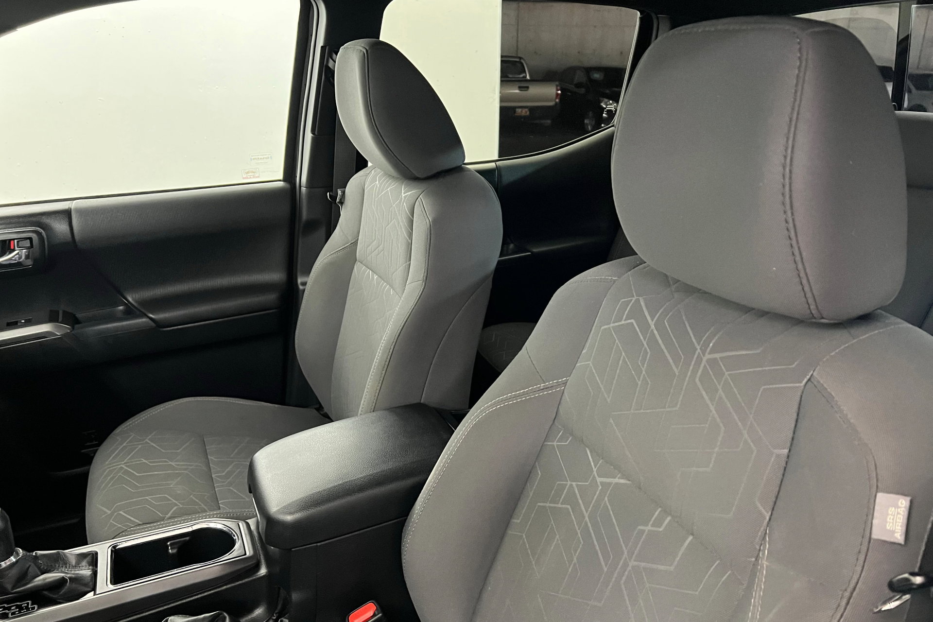 2016 Toyota Tacoma SR5 Sport TRD Pro photo 16
