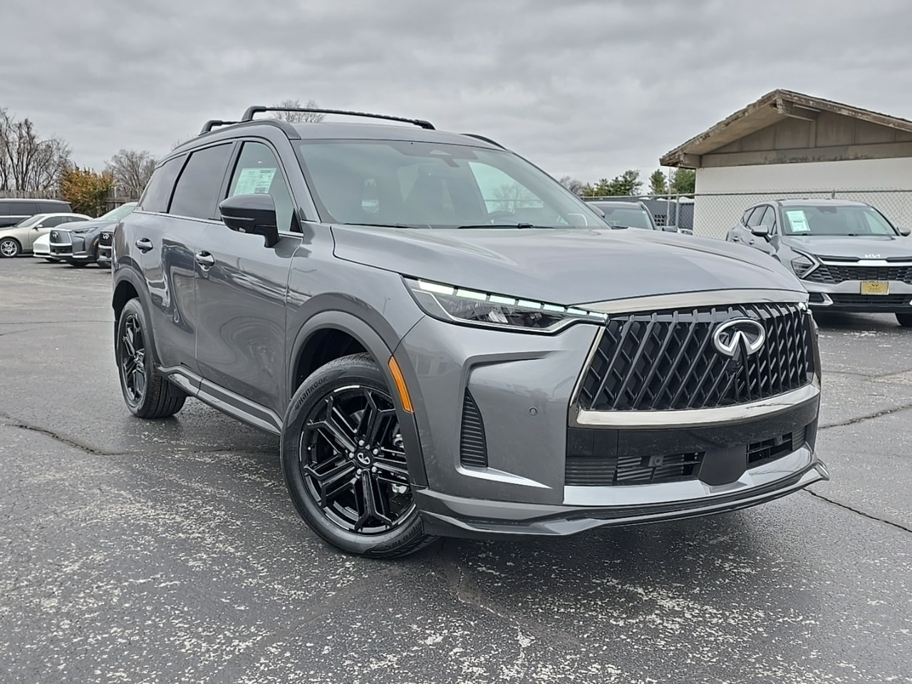 2026 INFINITI QX60 LUXE's photo