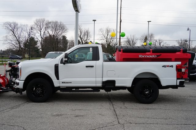 2023 FORD F-350 - Image 27