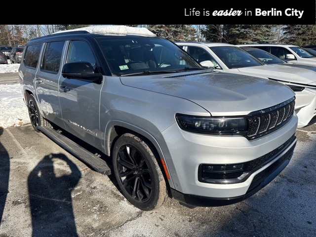 2024 Jeep Grand Wagoneer L Series II's photo