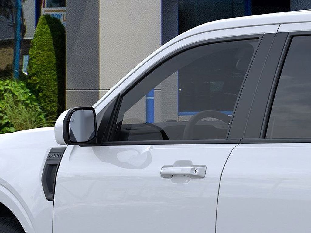 2025 Ford Maverick photo 20