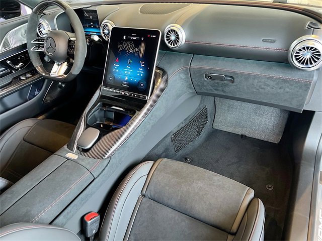 2024 Mercedes Benz SL AMG 63 photo 3