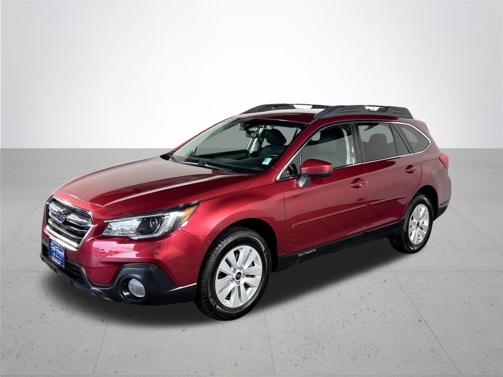 2019 Subaru Outback 2.5i Premium photo 2