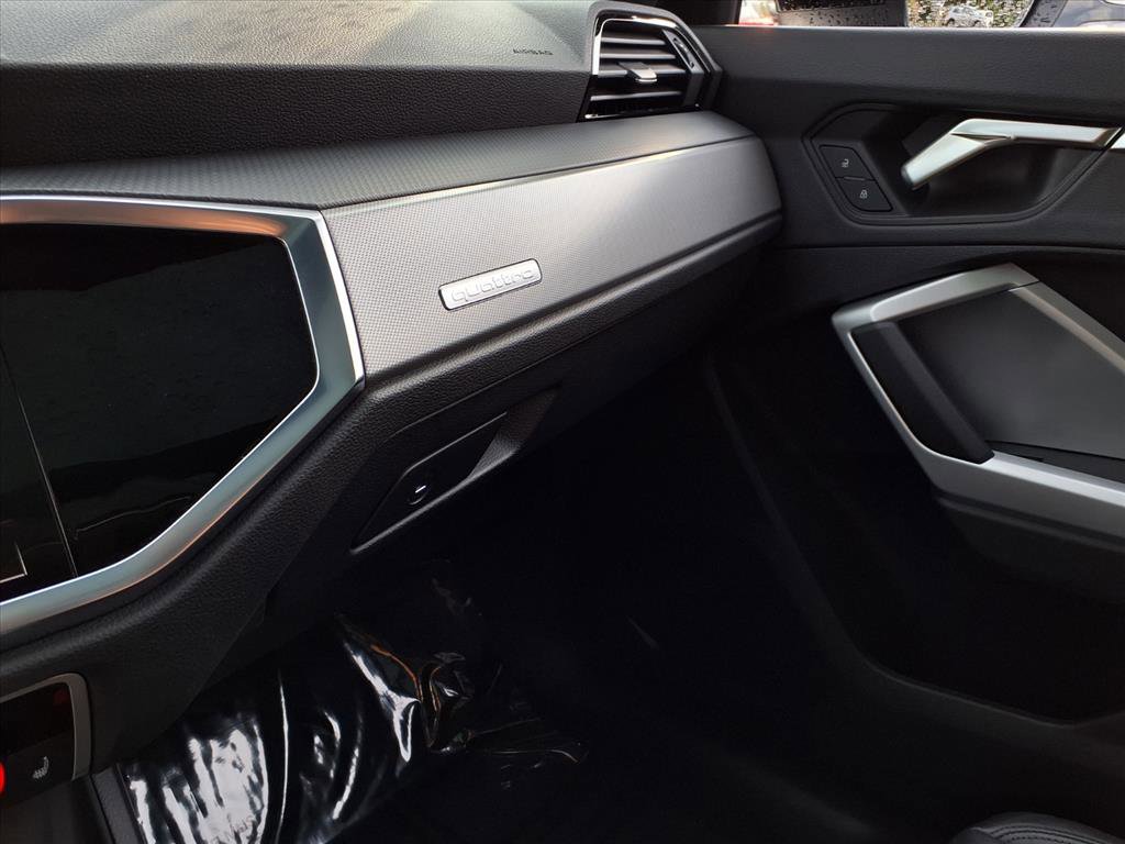 2025 Audi Q3 S line Premium photo 22