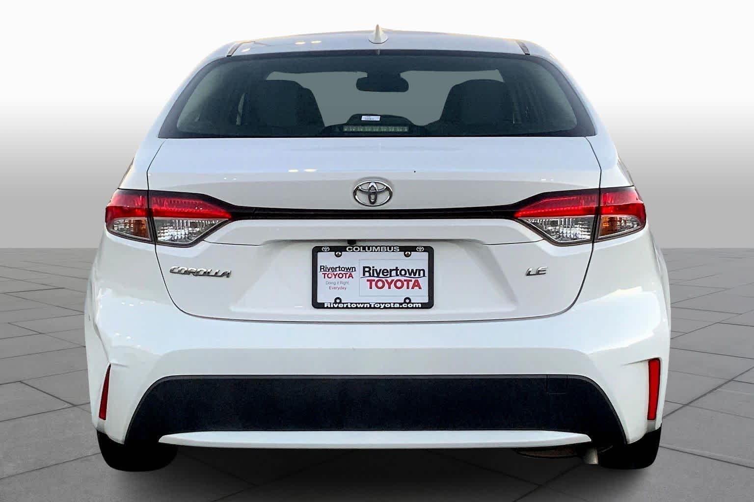 2020 Toyota Corolla LE photo 4