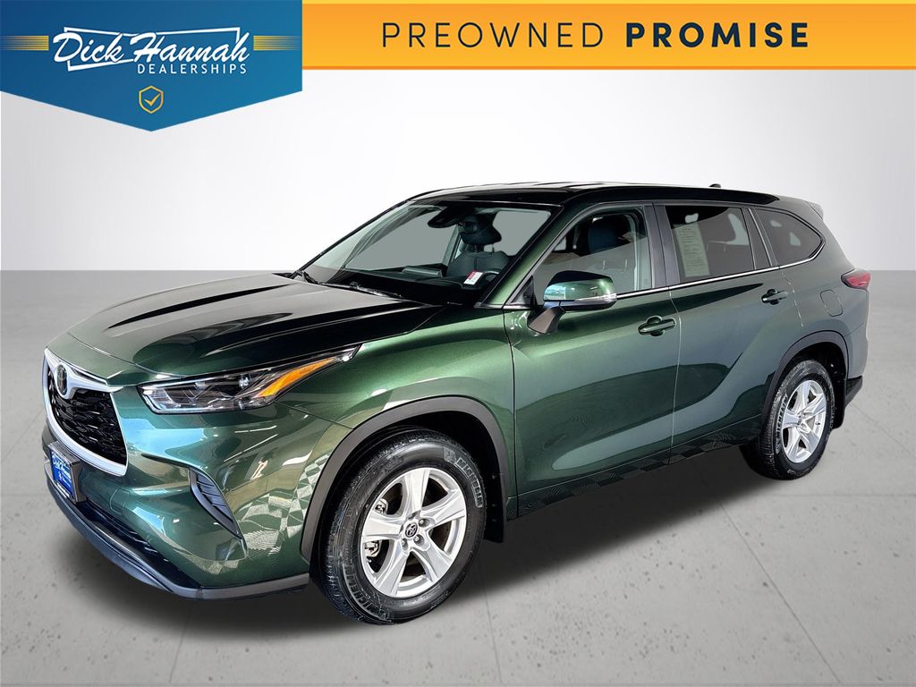 2023 Toyota Highlander L's photo