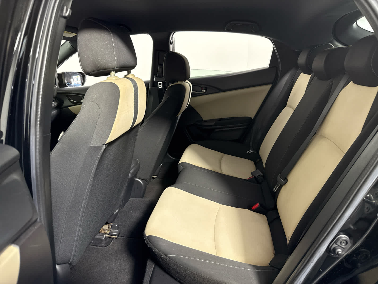 2018 Honda Civic Hatchback Sport photo 15