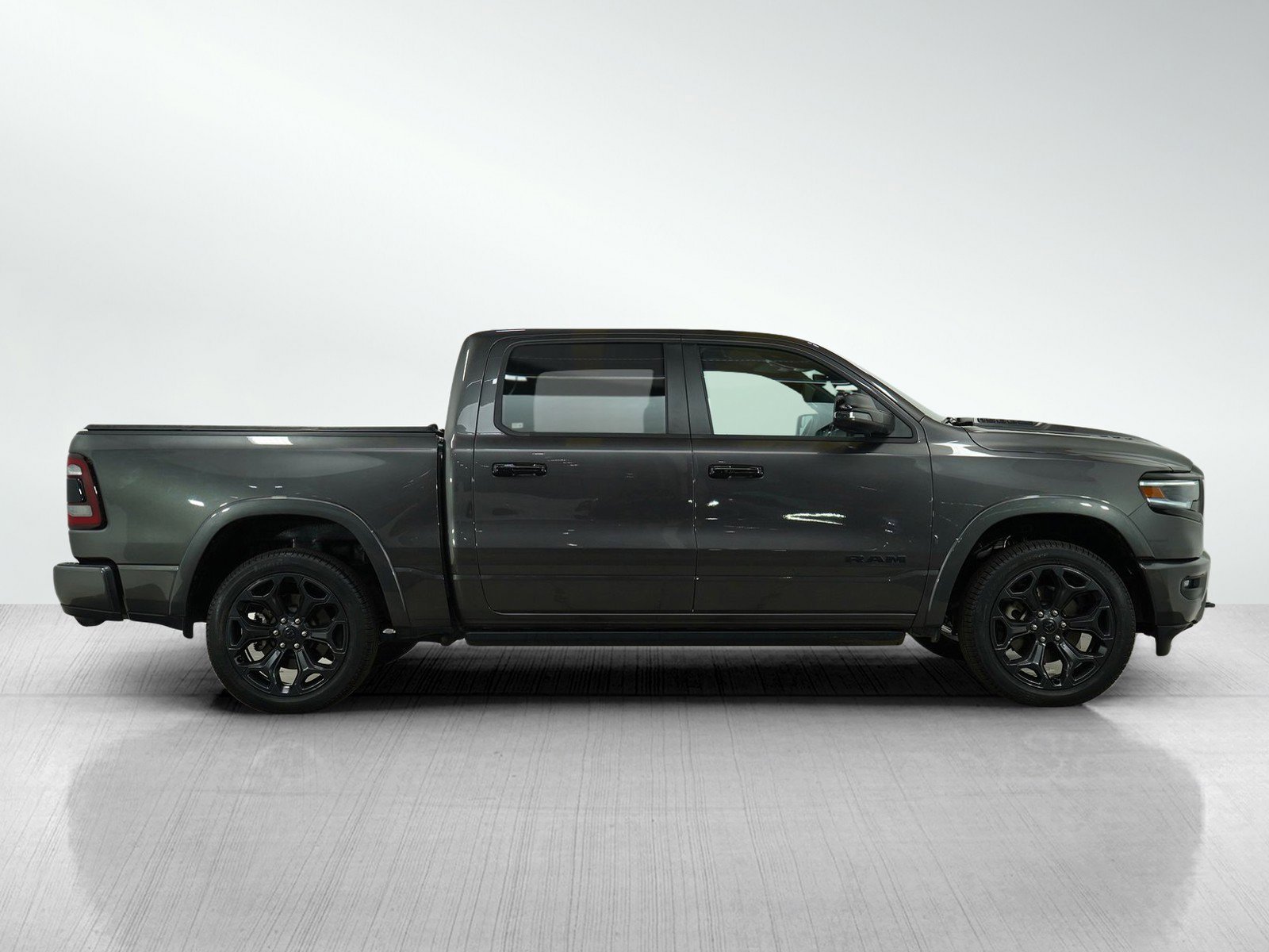 2023 Ram 1500 Limited photo 5